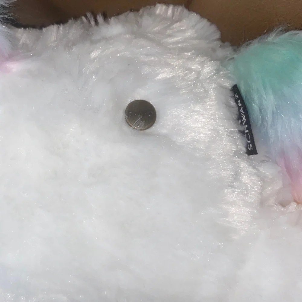 NWT FAO Schwarz Light Up Unicorn With Sound & Light - Picture 3 of 8